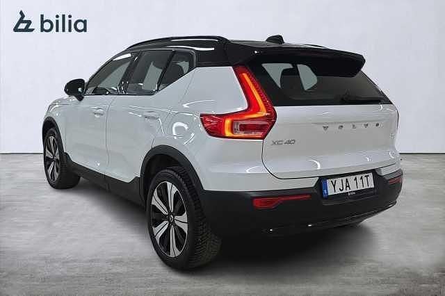 Begagnad Volvo XC40 Ultimate 169 kW (231 HK) 2022 Vit SUV