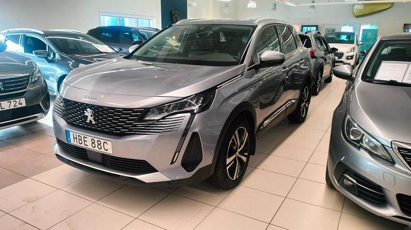 Grå Begagnad 2020 Peugeot 3008 SUV | 234 900 kr (Marknadspris) - Bild 1/4