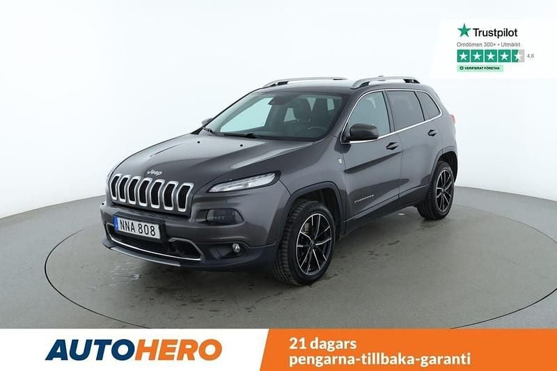 Grå Begagnad 2016 Jeep Cherokee Limited SUV | 174 000 kr (Bra pris) - Bild 1/4