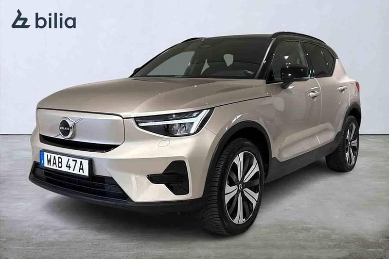 Grå Begagnad 2023 Volvo XC40 Single Motor SUV | 349 000 kr - Bild 1/1