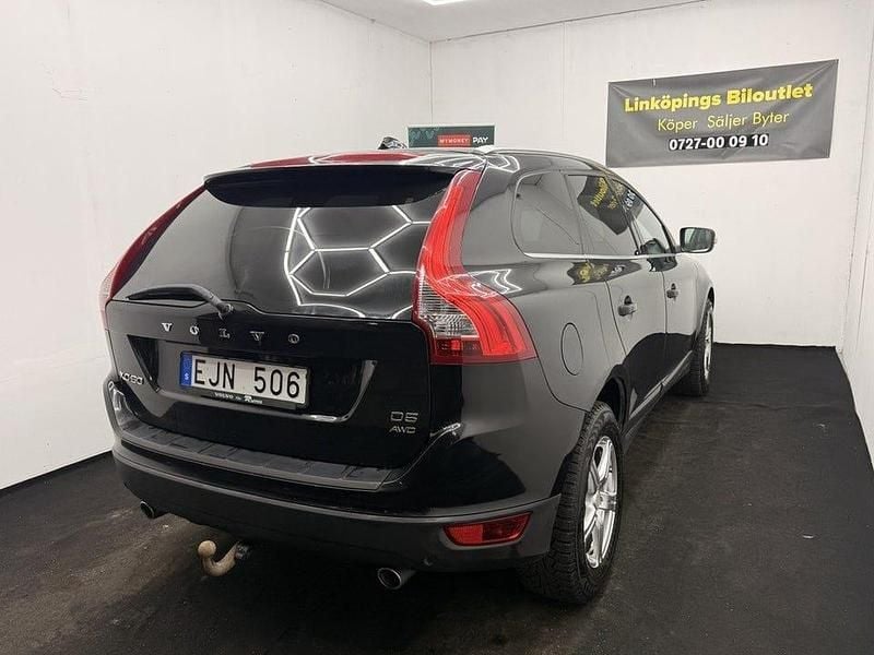 Begagnad Volvo XC60 Summum 215 HK (158 kW) 2012 Svart SUV