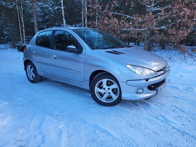 Begagnad 2006 Peugeot 206 | 14 000 kr (Marknadspris) - Bild 1/4