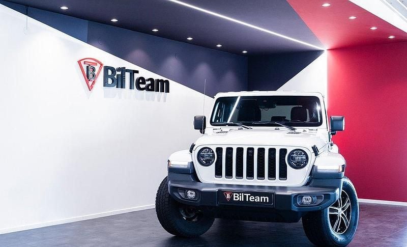 Vit Begagnad 2021 Jeep Wrangler Unlimited SUV | 609 900 kr (Superpris) - Bild 1/4