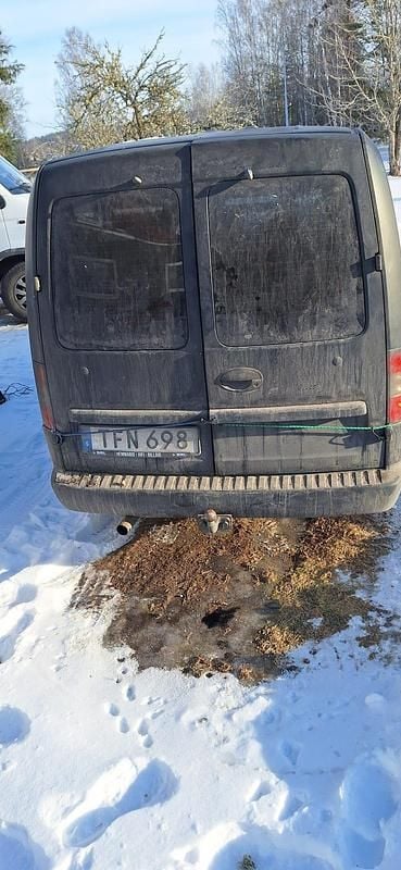 Begagnad Opel Combo 65 HK (47 kW) 2002 Minibuss