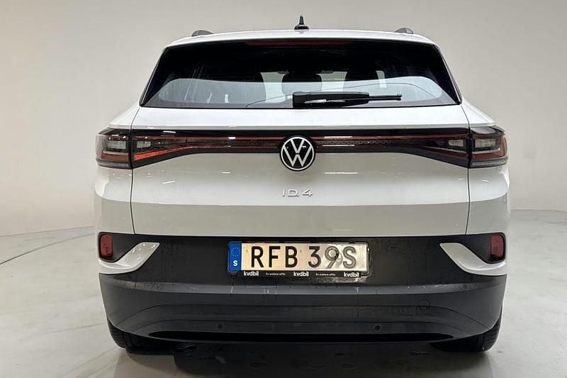 Vit metallic Begagnad 2023 VW ID.4 Pro Performance SUV | 306 000 kr (Superpris) - Bild 1/4