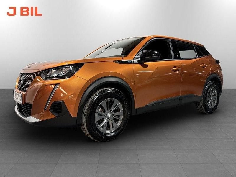 Begagnad Peugeot e-2008 Active 100 kW (136 HK) 2022 Orange SUV