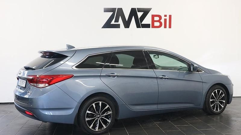 Begagnad Hyundai i40 141 HK (103 kW) 2015 Blå Kombi