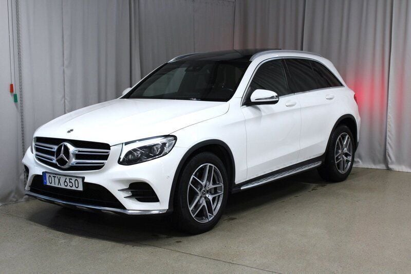 Vit Begagnad 2018 Mercedes GLC220 AMG SUV | 329 900 kr (Marknadspris) - Bild 1/4