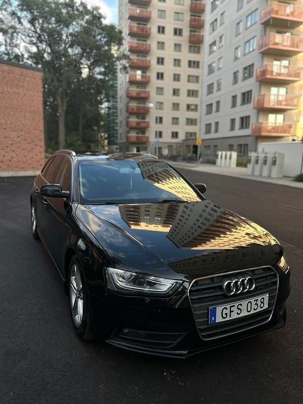 Begagnad Audi A4 150 HK (110 kW) 2014 Kombi