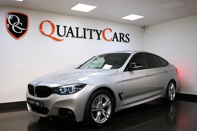 Silver Begagnad 2019 BMW 320 Gran Turismo M Sport Halvkombi | 229 000 kr (Marknadspris) - Bild 1/4
