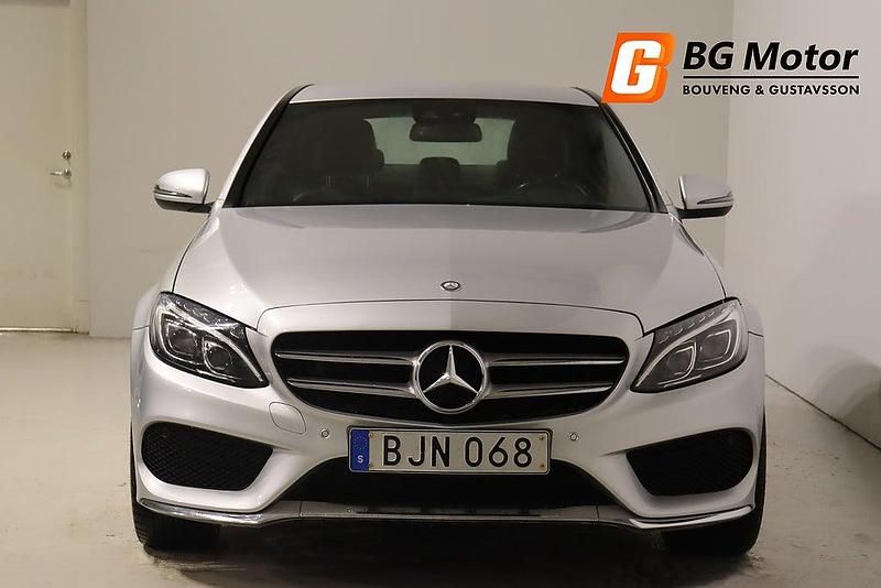 Begagnad Mercedes C220 AMG line 170 HK (125 kW) 2015 Silver Sedan