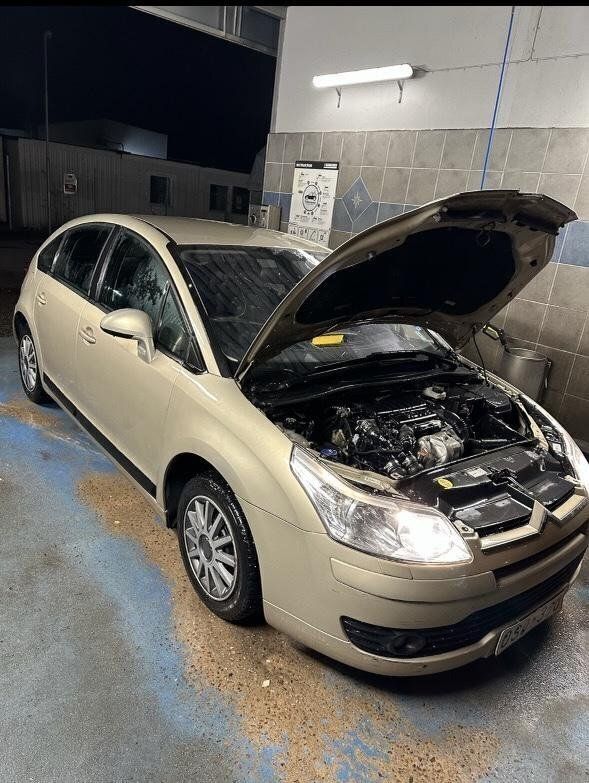 Brun Begagnad 2008 Citroën C4 Halvkombi | 30 000 kr - Bild 1/4