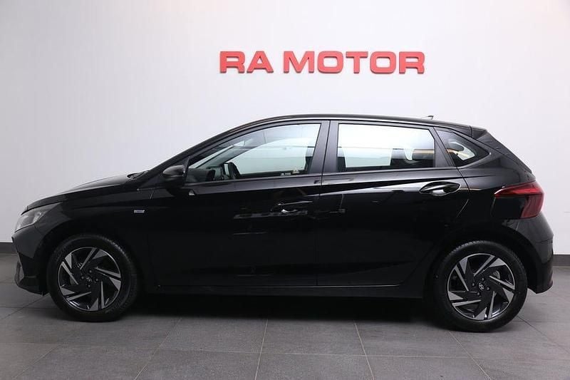 Ny Hyundai i20 Essential 79 HK (58 kW) 2025 Vit Halvkombi