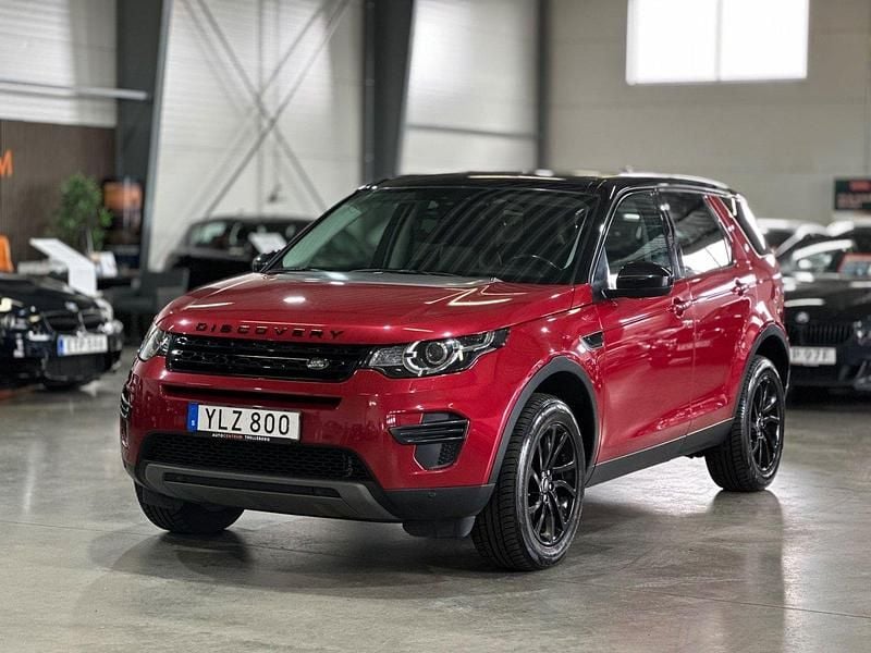 Röd Begagnad 2017 Land Rover Discovery Sport SUV | 159 900 kr (Superpris) - Bild 1/4