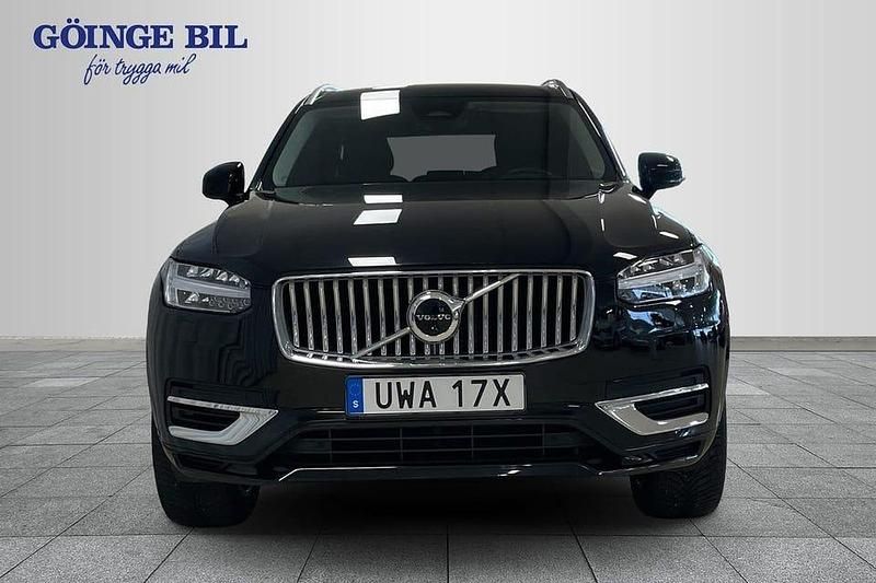 Begagnad Volvo XC90 Plus 462 HK (339 kW) 2023 Svart SUV