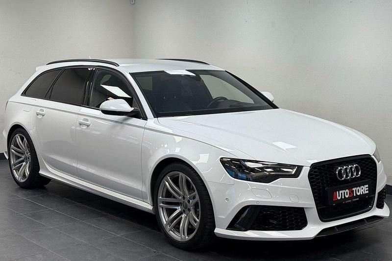 Vit Begagnad 2014 Audi RS6 Exclusive Kombi | 478 900 kr (Superpris) - Bild 1/4