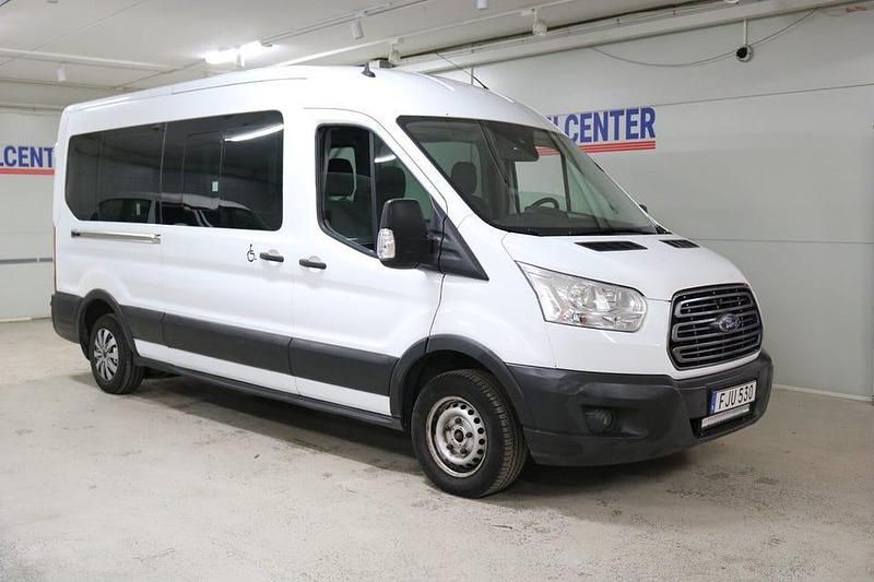 Vit Begagnad 2016 Ford Transit Minibuss | 159 000 kr - Bild 1/4