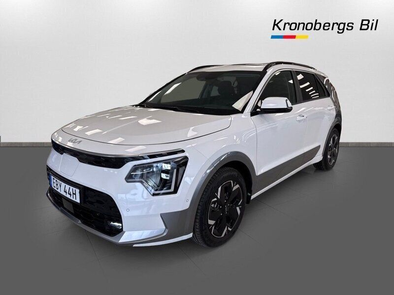 Vit Begagnad 2022 Kia e-Niro Advance SUV | 429 900 kr - Bild 1/4
