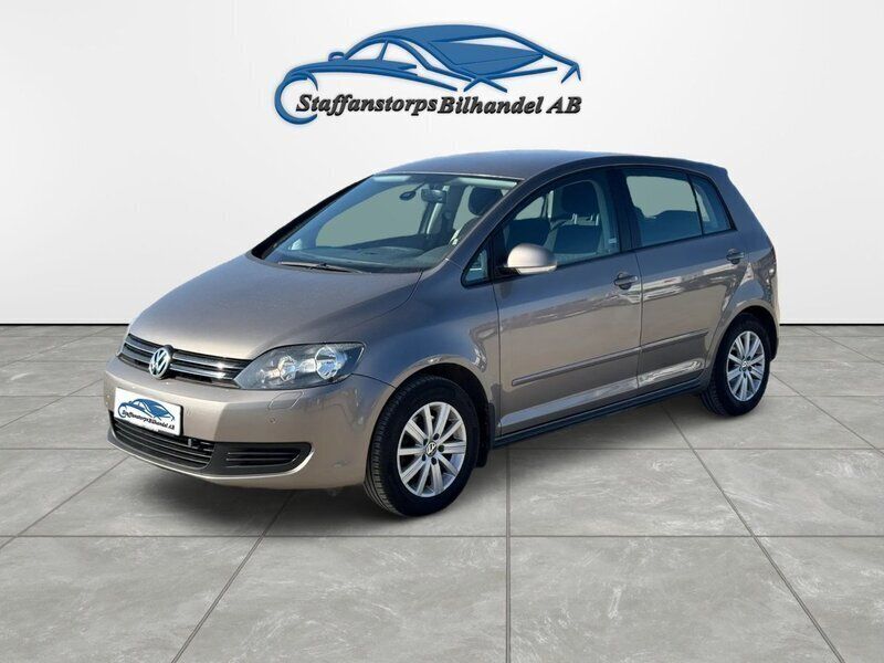 Brun Begagnad 2011 VW Golf Plus Cross Minibuss | 79 900 kr (Marknadspris) - Bild 1/4