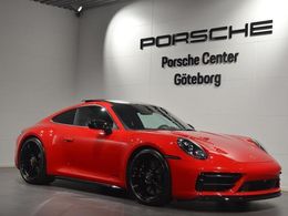 Porsche 911 Carrera 4 GTS