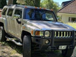 Hummer H3