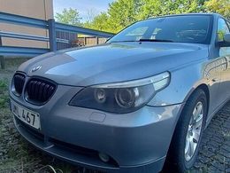 BMW 525