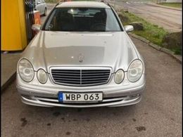 Mercedes E320