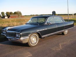 Buick Electra 225