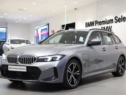 BMW 330e