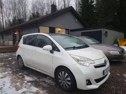 Toyota Verso-S