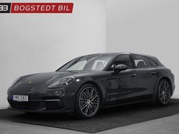 Porsche Panamera 4