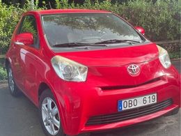 Toyota iQ