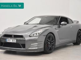 Nissan GT-R