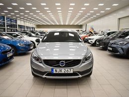 Volvo V60 CC