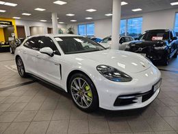 Porsche Panamera 4