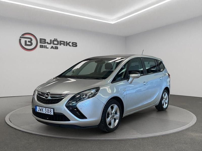 Grå Begagnad 2015 Opel Zafira Tourer Enjoy Minibuss | 98 500 kr (Marknadspris) - Bild 1/4