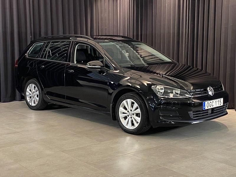 Svart Begagnad 2016 VW Golf VII Kombi | 139 500 kr (Lite dyr) - Bild 1/4