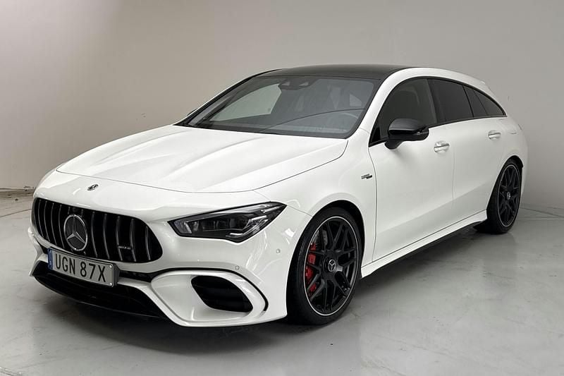 Vit Begagnad 2020 Mercedes CLA45 AMG Shooting Brake AMG Kombi | 484 000 kr (Superpris) - Bild 1/4