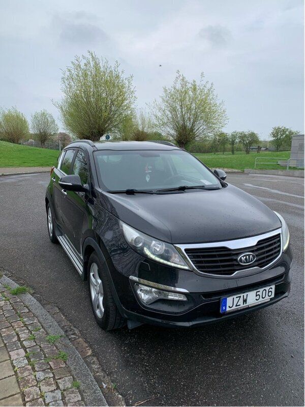 Svart Begagnad 2012 Kia Sportage EX SUV | 69 000 kr (Superpris) - Bild 1/4