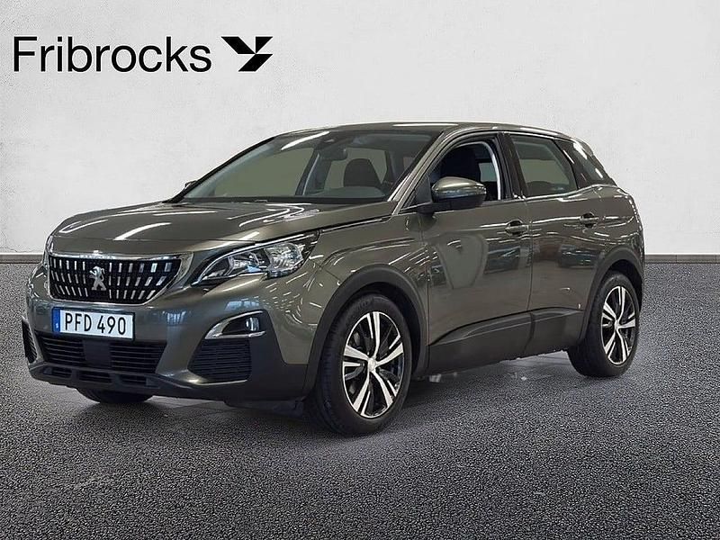 Grå Begagnad 2017 Peugeot 3008 Active SUV | 129 800 kr (Marknadspris) - Bild 1/4