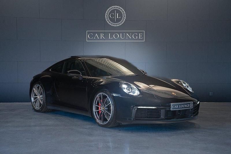 Svart Begagnad 2019 Porsche 911 Carrera 4S Sportkupé | 1 519 000 kr (Marknadspris) - Bild 1/4