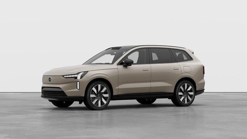 Ljusbrun (brun) Begagnad 2025 Volvo EX90 Performance SUV | 1 079 900 kr (Marknadspris) - Bild 1/4
