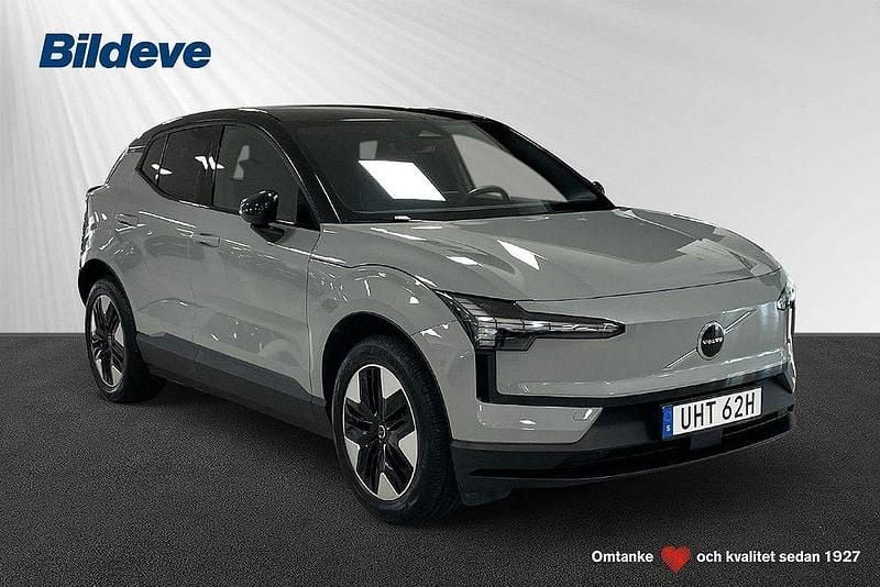 Grå Begagnad 2024 Volvo EX30 Plus SUV | 329 900 kr - Bild 1/4