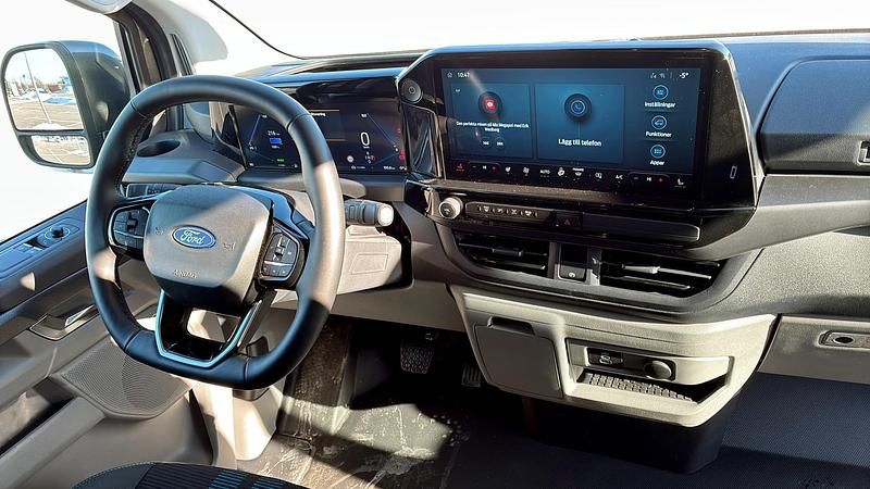 Ny Ford E-Transit 2026 Grå Van