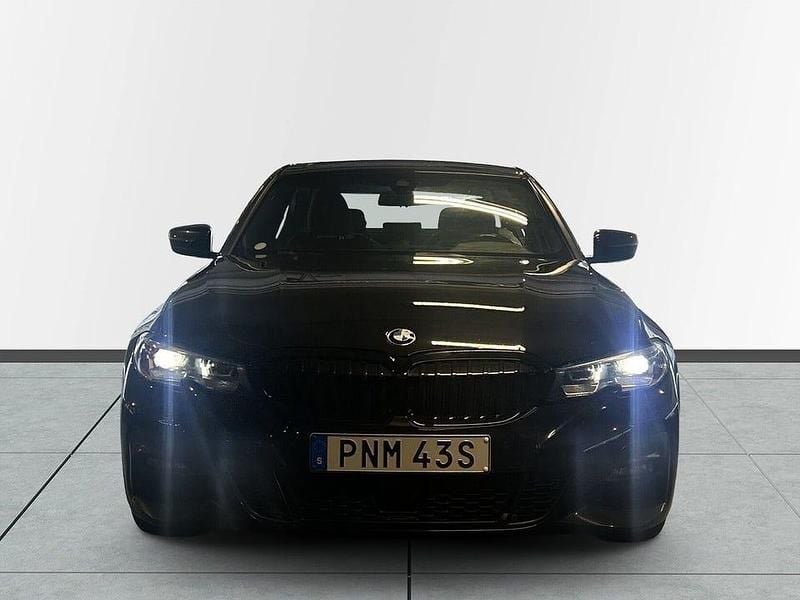 Begagnad BMW 320 M Sport 190 HK (139 kW) 2020 Svart Sedan