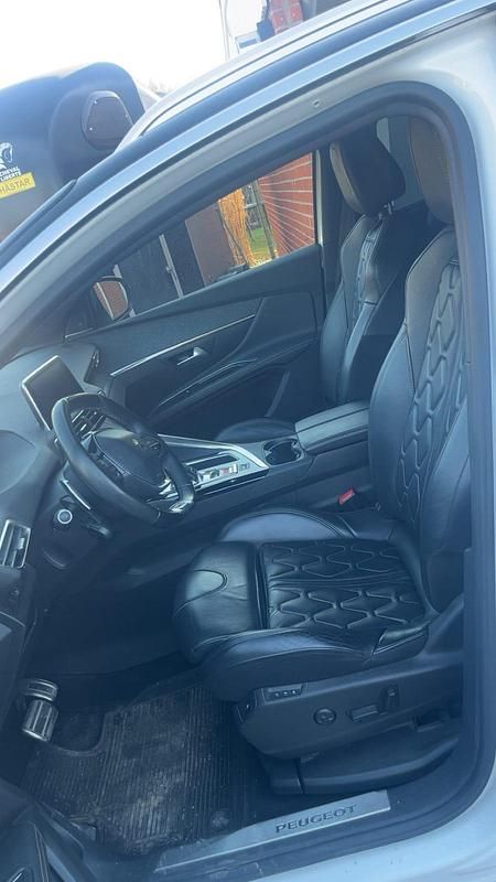 Begagnad Peugeot 5008 180 HK (132 kW) 2019 SUV