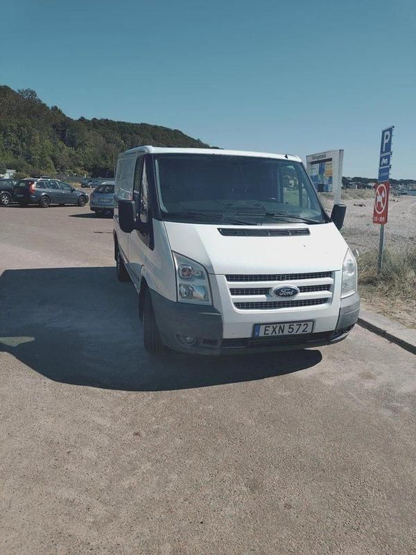 Vit Begagnad 2012 Ford Transit T260 Minibuss | 38 000 kr (Superpris) - Bild 1/4