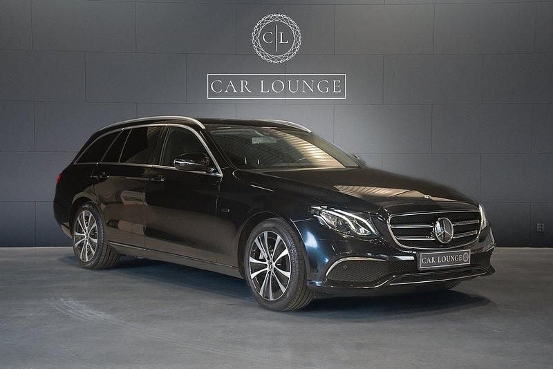 Svart Begagnad 2019 Mercedes E300 Kombi | 295 000 kr (Superpris) - Bild 1/4