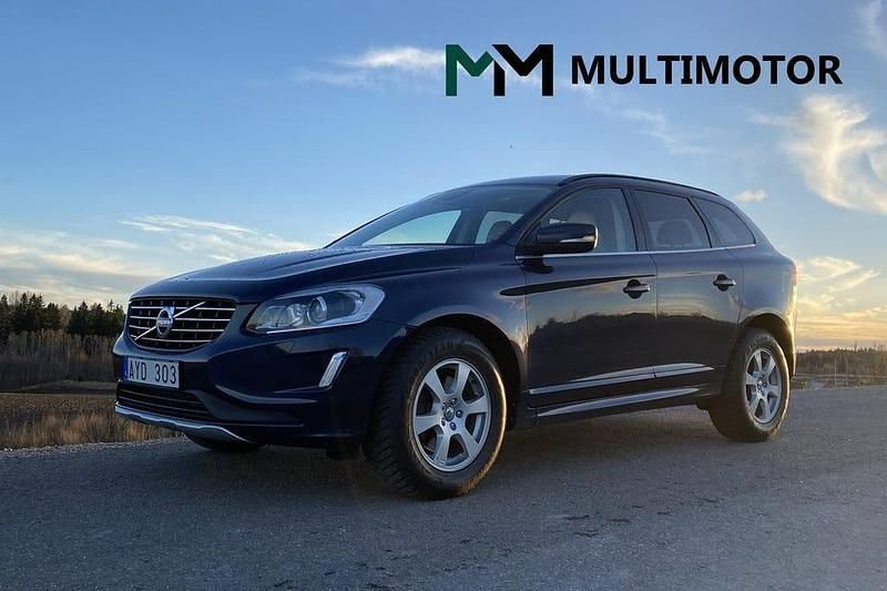 Blå Begagnad 2014 Volvo XC60 Momentum SUV | 154 900 kr (Marknadspris) - Bild 1/4