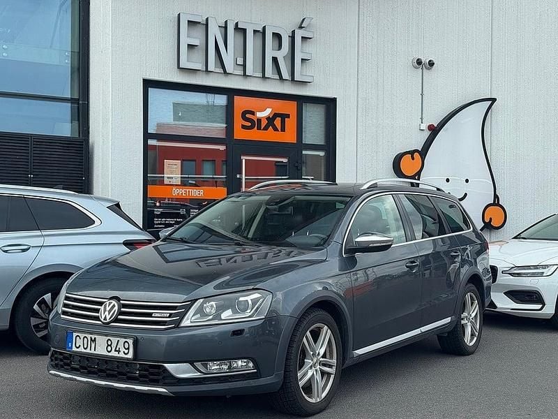 Ljusgrå Begagnad 2012 VW Passat Kombi | 65 000 kr (Lite dyr) - Bild 1/4